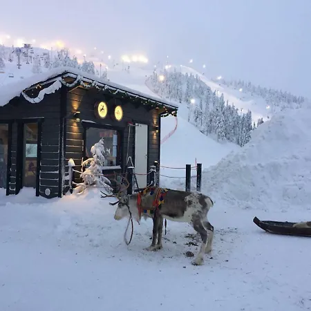 Ylaemaja - With A Stunning View Semesterbostad *